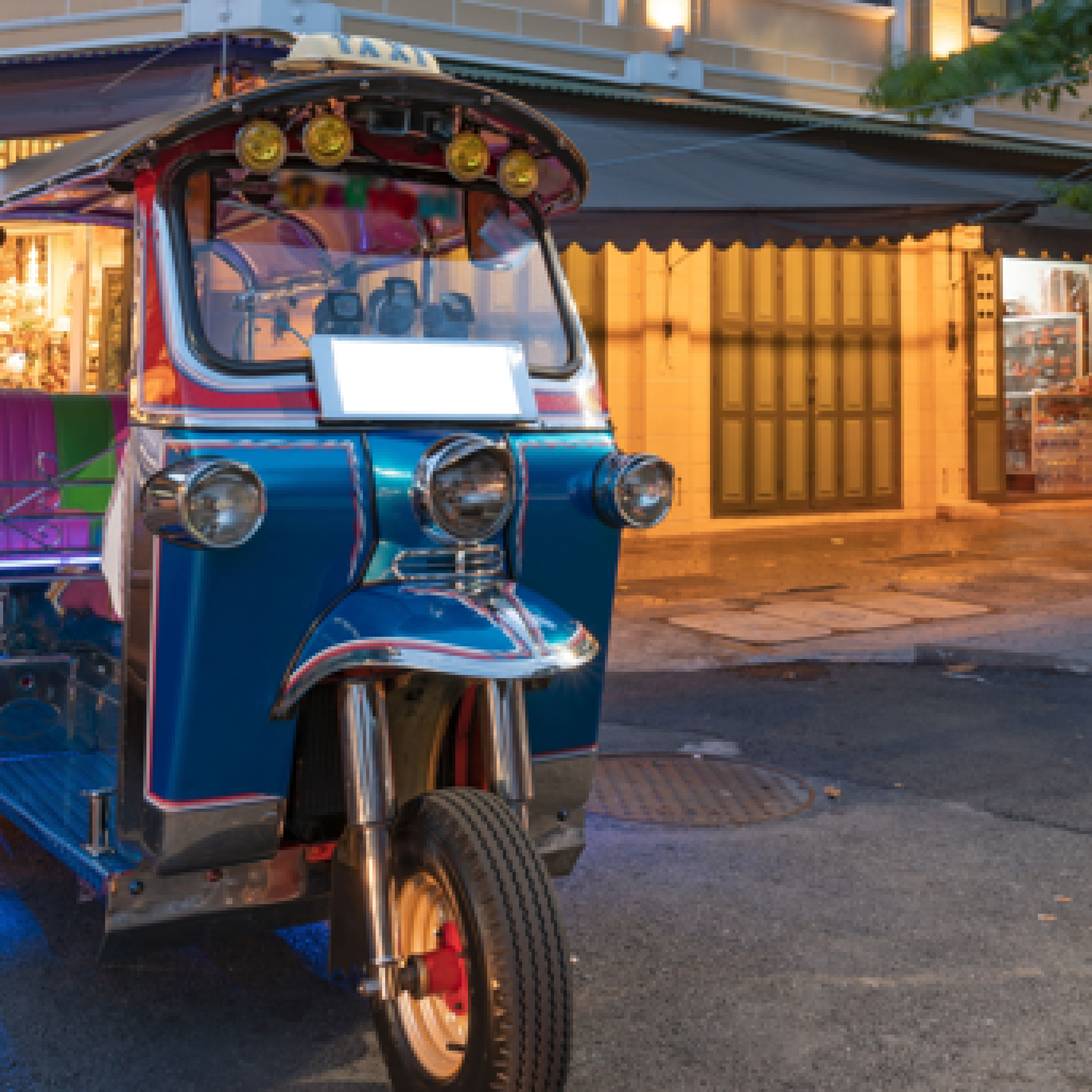 Tuktuk